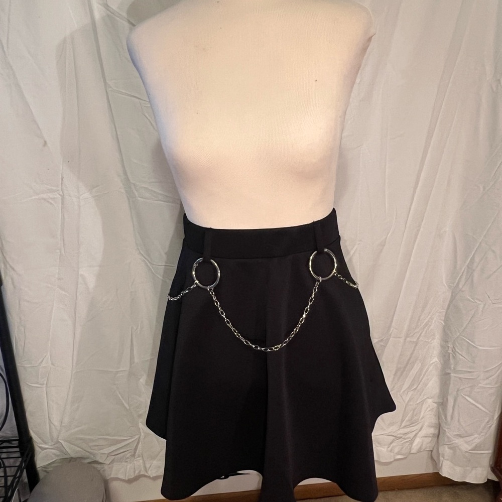Hot Topic Black Skirt with Chain - Picture 2 of 10